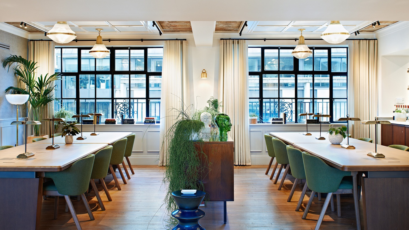 Coworking Desks: Mortimer House, Fitzrovia London