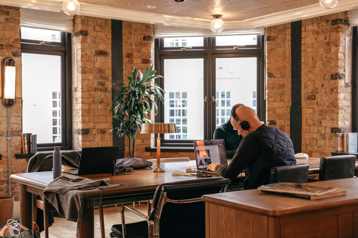 Pied A Terre Coworking,1 Warwick by Maslows, Soho Coworking