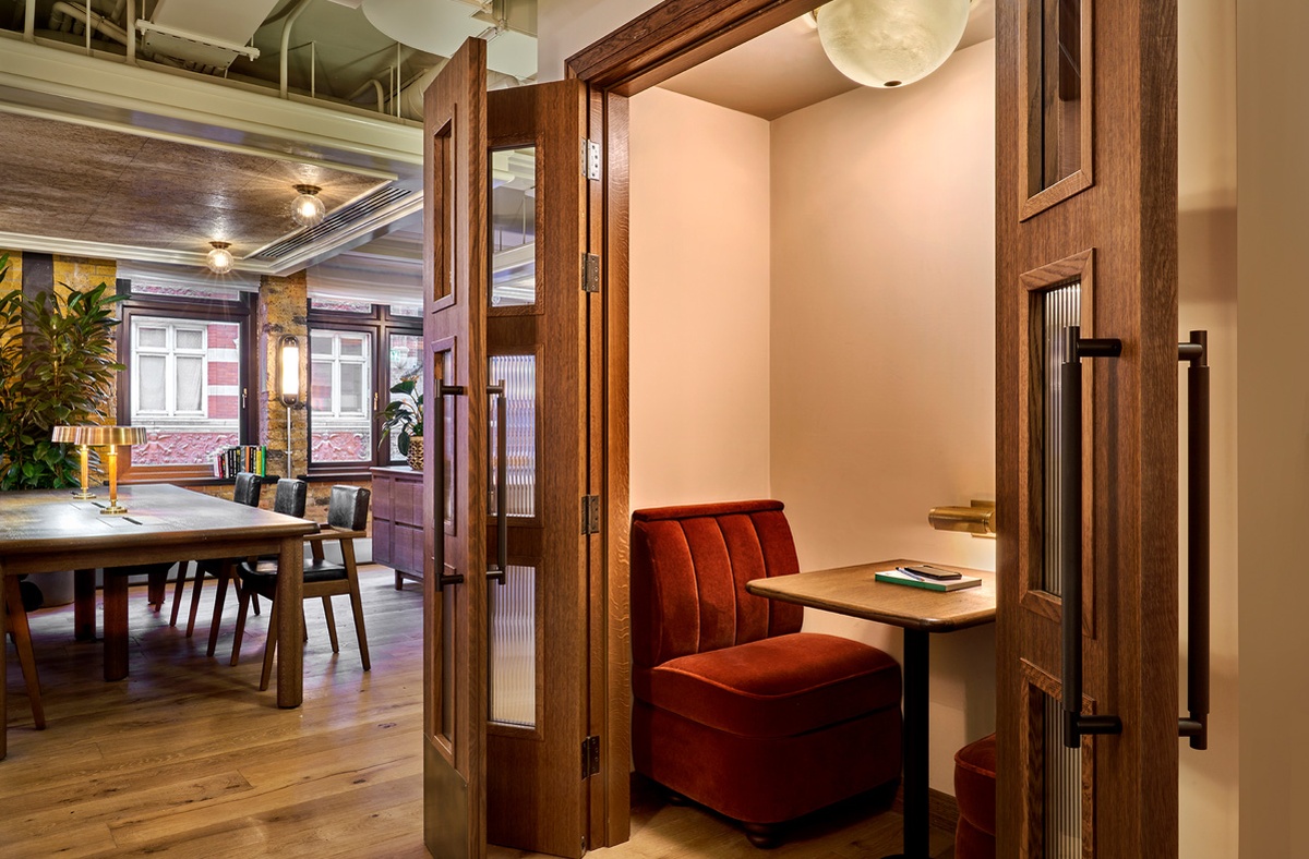 Pied A Terre Coworking,1 Warwick by Maslows, Soho Coworking