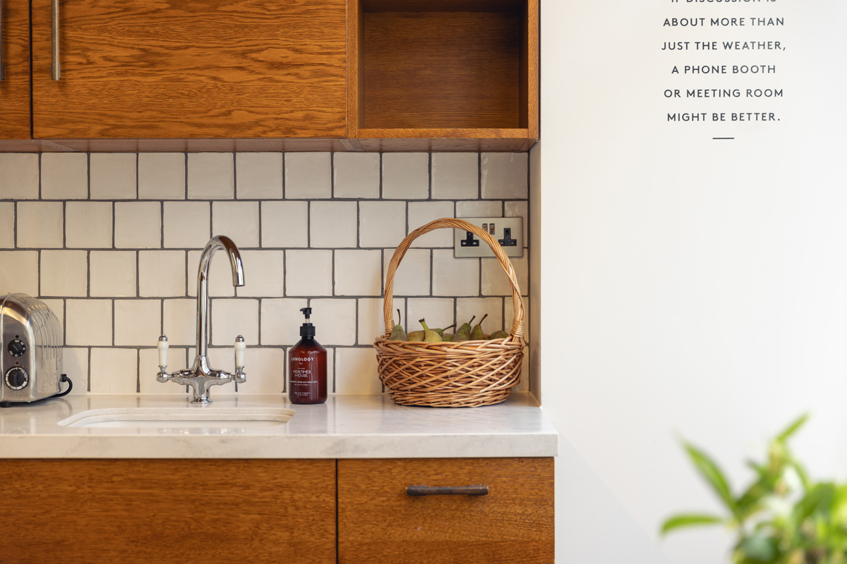 Kitchenette at Mortimer House, Maslow's Fitzrovia